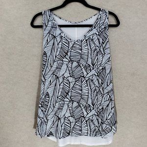Loft Flowy Mixed Media Graphic Print Tank Size M
